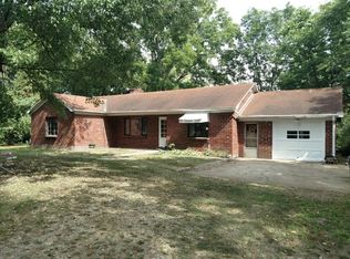 8824 M 60, Union City, MI 49094