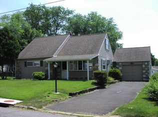 11009 Proctor Rd, Philadelphia, PA 19116