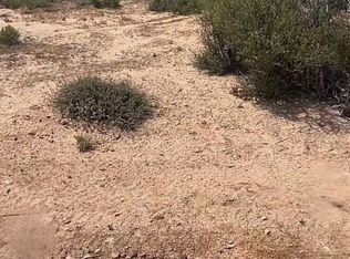 1 McConneny Rd, Hesperia, CA 92345