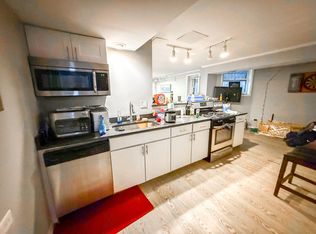 1338 N Lasalle, Chicago, IL 60610