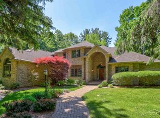 3105 N River Rd, Saginaw, MI 48609