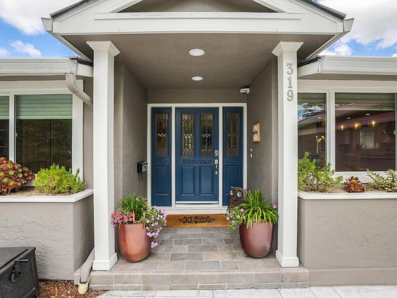 2nd image of 319 Belblossom Way