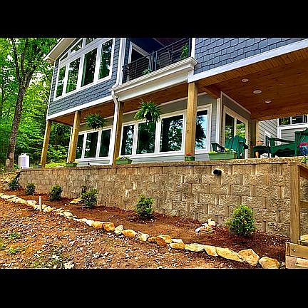 5th image of 177 Asbury Cir