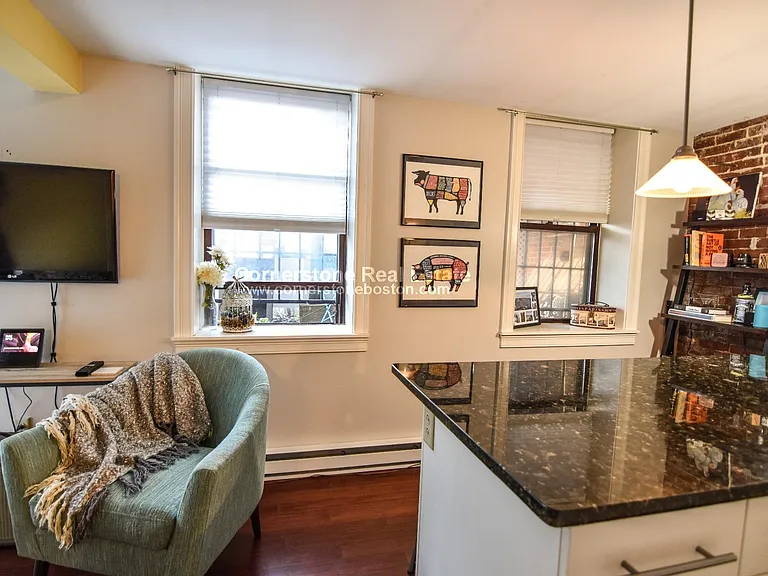 200 Northampton St #1 — Photo 5