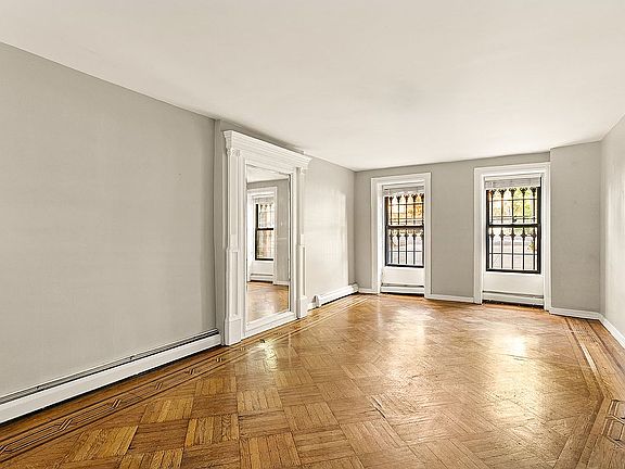 5th image of 162 Decatur St