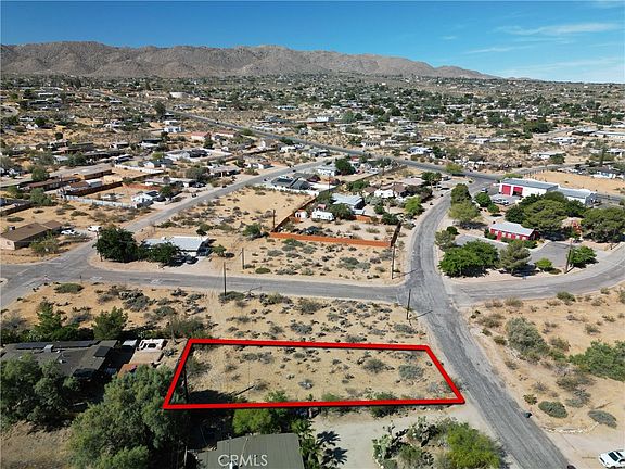 2nd image of 61899 El Reposo Cir Lot 81