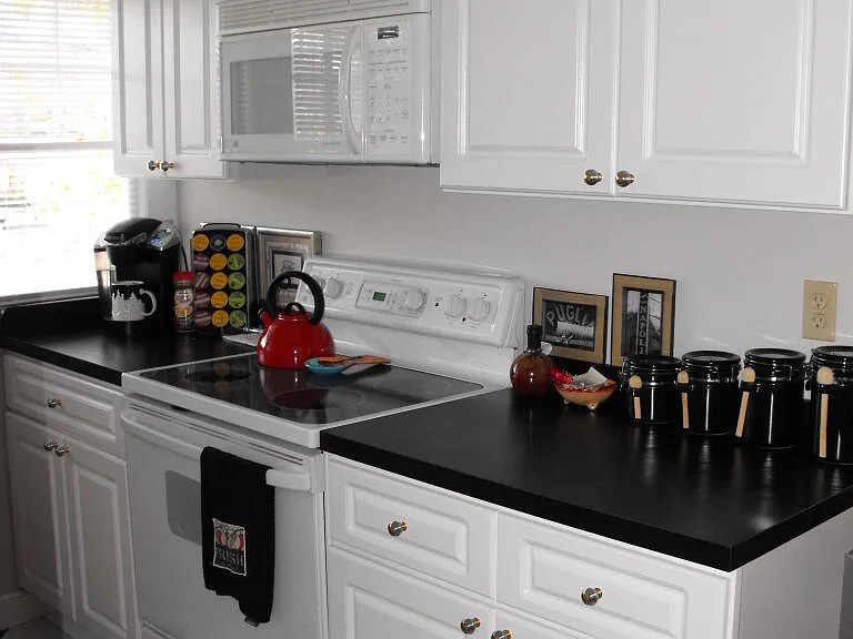 756 Stockton St — Photo 14