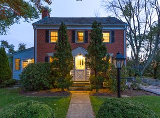 207 E Indian Spring Dr, Silver Spring, MD 20901