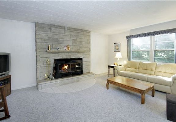 234 LR Fireplace