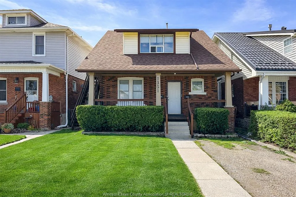 2 bed, $1,400 — Photo 1