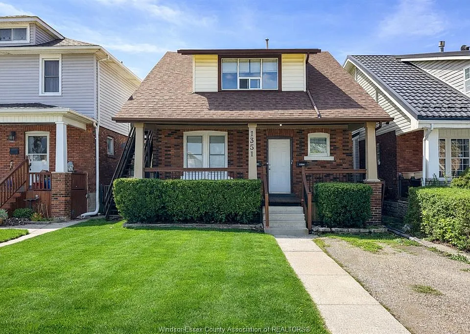 1351 Marentette Ave #UPPER
