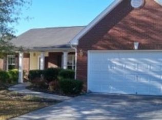 3915 Brushy Wood Dr, Loganville, GA 30052