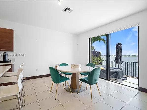 15673 NW 91st Ct, Hialeah, FL 33018