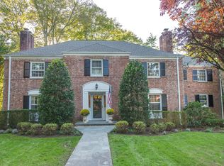 9 W Beechcroft Rd, Short Hills, NJ 07078