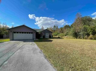 1950 Fox Quarry Rd, Cantonment, FL 32533