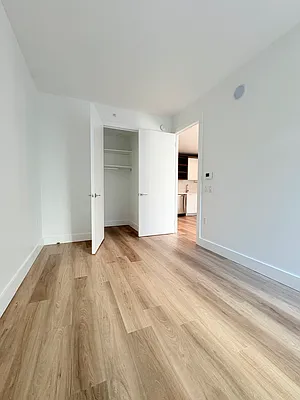 Rented by EXR | media 4