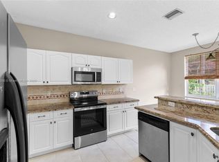 4490 Foxtail Ln, Weston, FL 33331