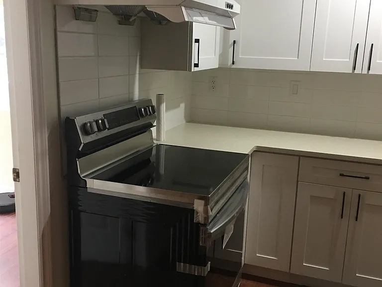 655 Monte Pl — Photo 3