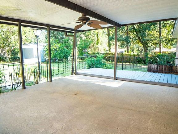 4th image of 5408 Windmill Dr