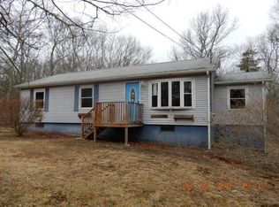 762 Alton Carolina Rd, Charlestown, RI 02813