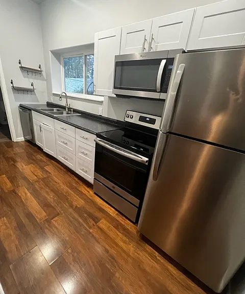 8422 123rd St E #2 — Photo 4