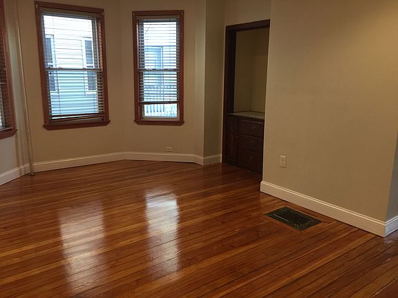 Open floor Living Room