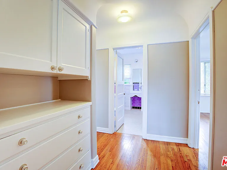 10372 Tennessee Ave — Photo 17
