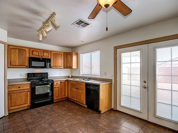 3rd image of 12231 W Scotts Dr
