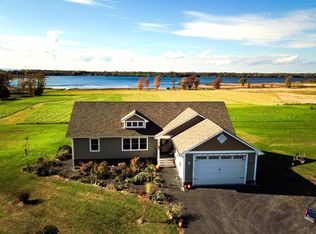 102 Quarry Rd, North Hero, VT 05474