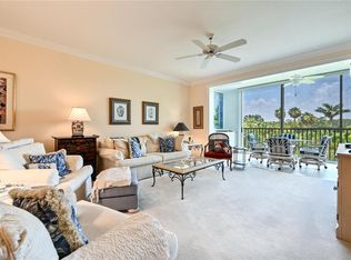 7687 Pebble Creek Cir APT 203, Naples, FL 34108