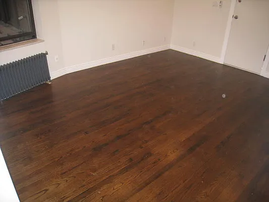 Rented by Alexiou Realty | media 27