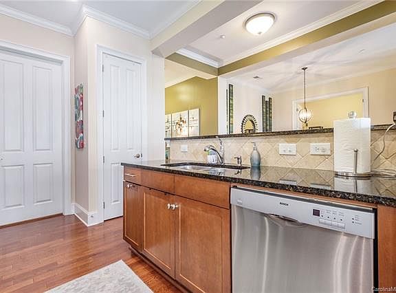 3rd image of 5425 Closeburn Rd APT 201