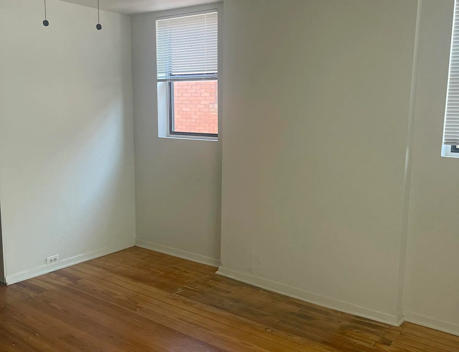 1 bed, 1.0 bath, 450 sqft, $825 — Photo 4