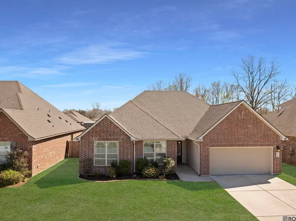 21366 Barnridge Dr, Zachary, LA 70791