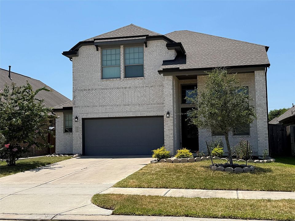1st image of 21535 Reserve Hill Ln