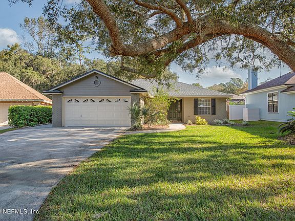 3rd image of 4634 Antler Hill Dr E