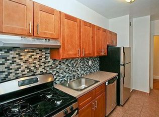 3324 Parsons Blvd APT 1, Flushing, NY 11354