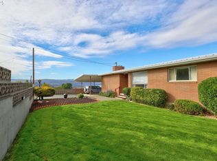 2803 E 12th St, The Dalles, OR 97058