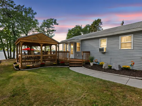 26560 Lake Ave, Zimmerman, MN 55398
