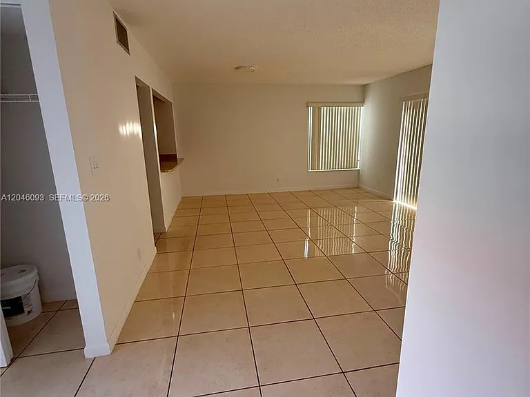 455 S Pine Island Rd #306C — Photo 6