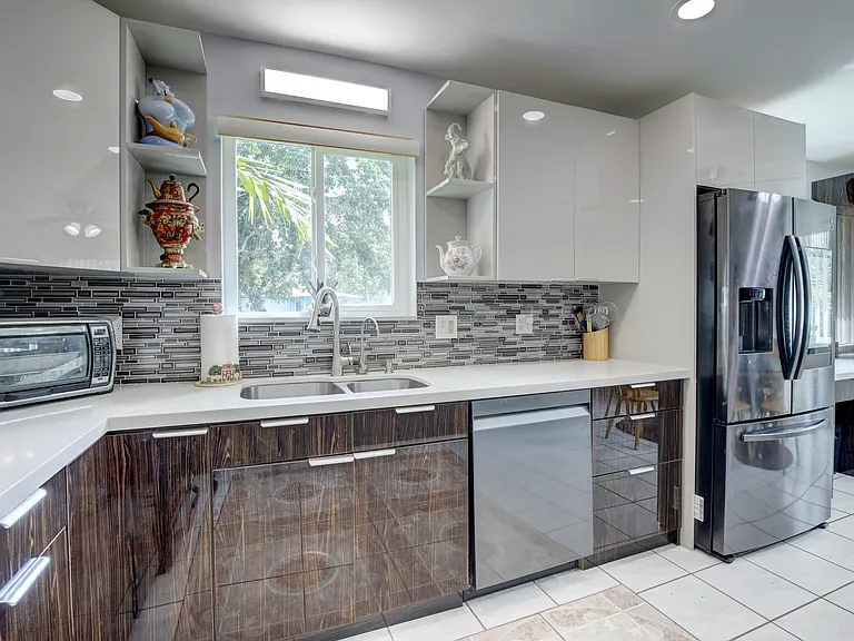8930 SW 149th Ter #8930 — Photo 5
