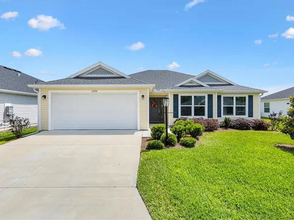 1054 Joette Pl, Okahumpka, FL 34762