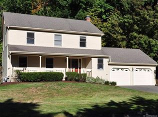 106 Stage Coach Rd, Windsor, CT 06095