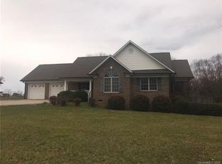 3424 Cloninger Rd, Dallas, NC 28034