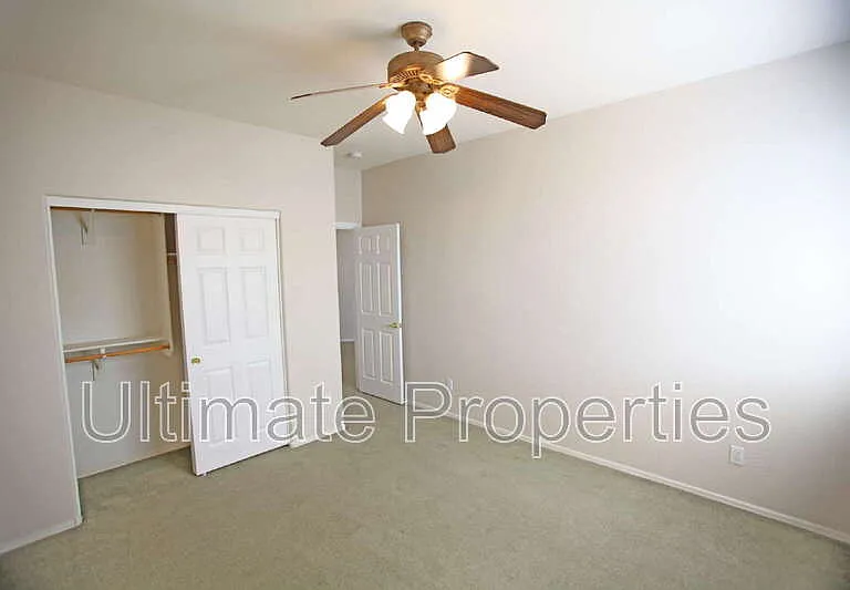 25602 N 68th Dr — Photo 13