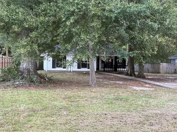 108 E Cherrywood Ln, Pearl River, LA 70452