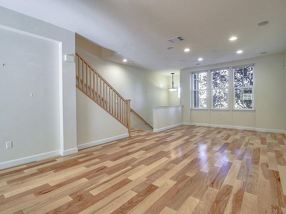 3rd image of 4052 Rivermark Pkwy #Py