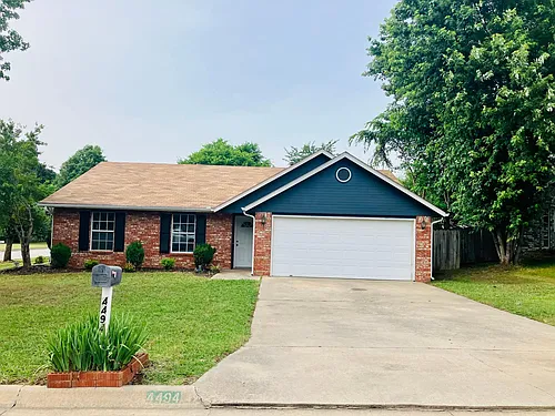 4494 W Patrick St Photo 1