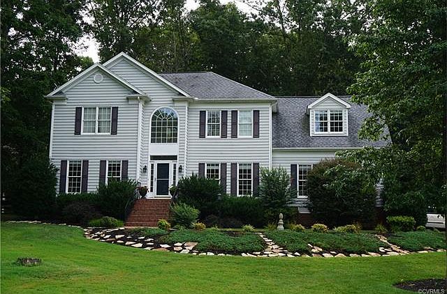 1st image of 14486 Pinehurst Ln