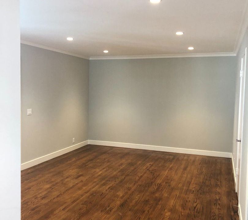 1st image of 970 Crane St #6